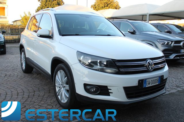 VOLKSWAGEN Tiguan usata, con Autoradio