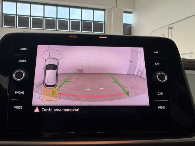 VOLKSWAGEN T-Roc usata, con Controllo trazione