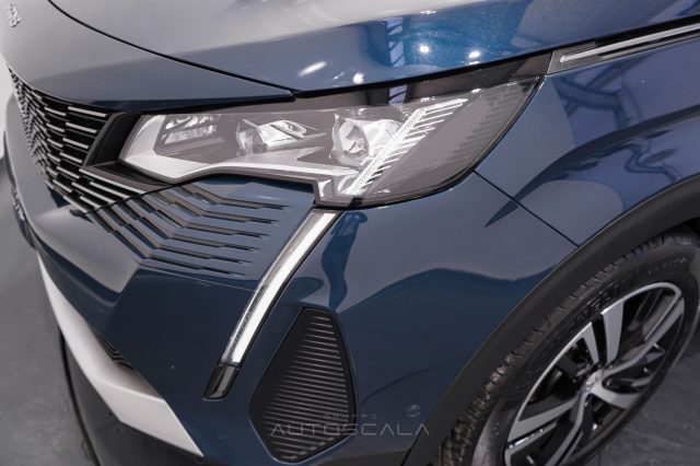 PEUGEOT 5008 usata, con Sensore di luce