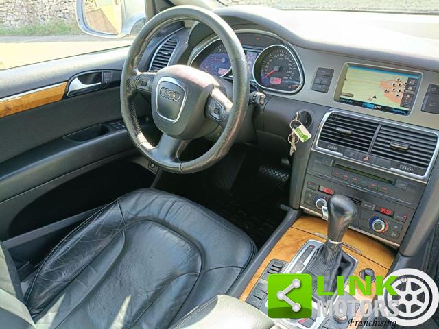 AUDI Q7 usata, con Isofix