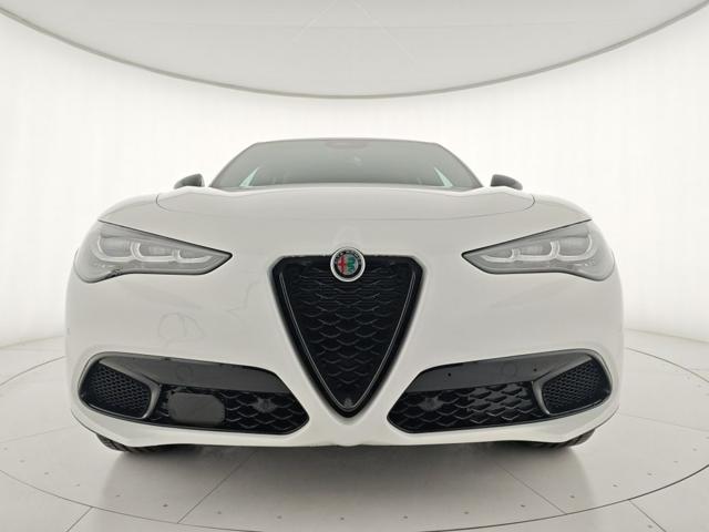 ALFA ROMEO Stelvio usata, con Cerchi in lega