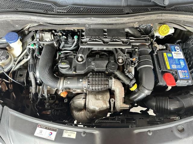 PEUGEOT 208 usata, con Vivavoce