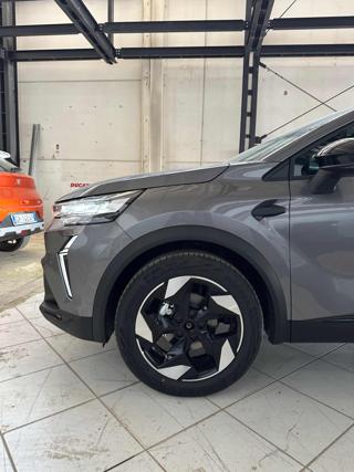 RENAULT Captur usata, con Alzacristalli elettrici