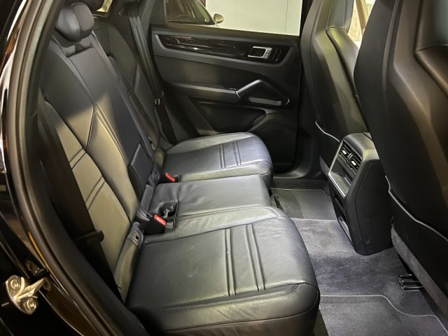 PORSCHE Cayenne usata, con ESP