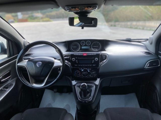 LANCIA Ypsilon usata, con Airbag testa