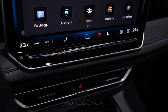 VOLKSWAGEN Tiguan usata, con Controllo elettronico della corsia