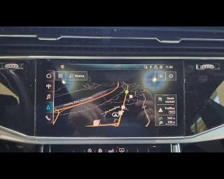 AUDI Q8 usata, con Volante in pelle