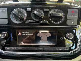 VOLKSWAGEN up! usata, con Chiusura centralizzata