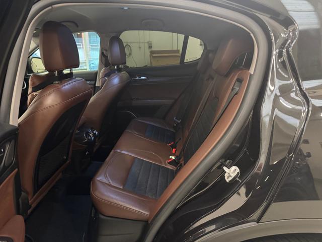 ALFA ROMEO Stelvio usata, con Cerchi in lega