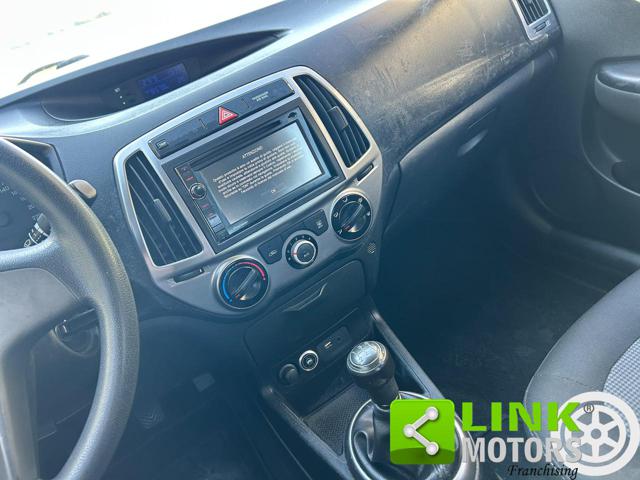 HYUNDAI i20 usata 13