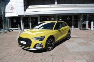 AUDI A3 allstreet 40 TFSI e S tronic Identity Contrast