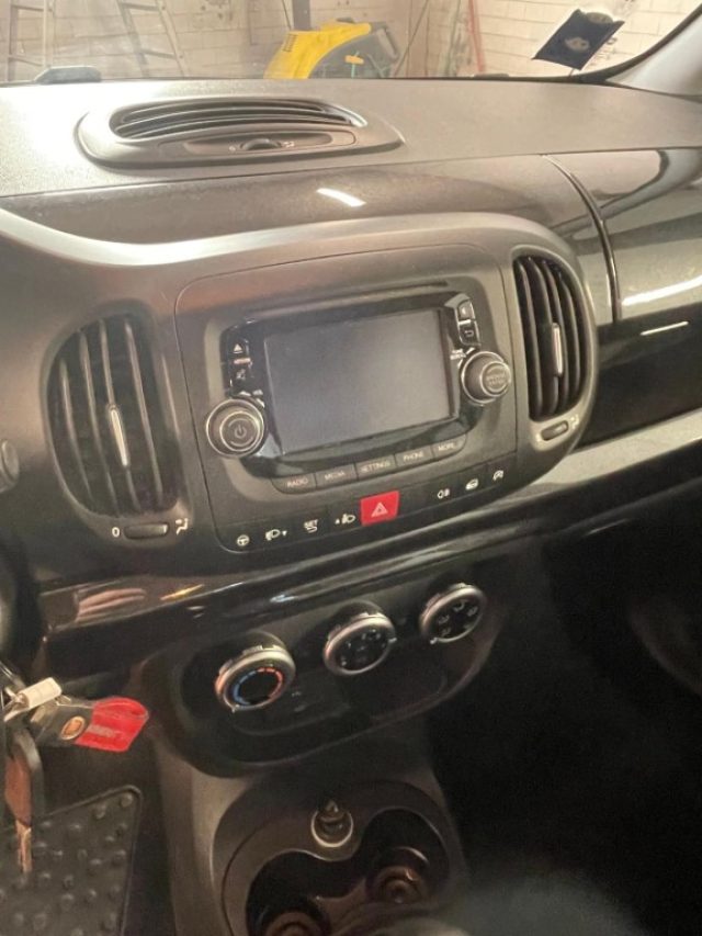 FIAT 500L usata, con Autoradio