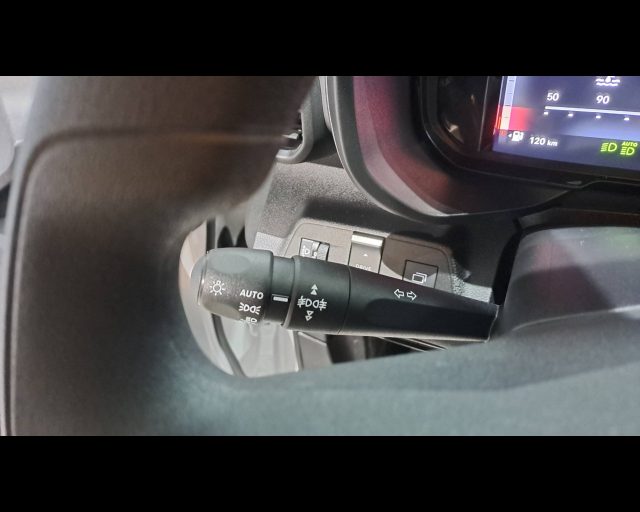 FIAT Doblo usata, con Freno di stazionamento elettrico