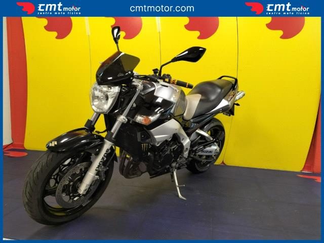 SUZUKI GSR 600 usata 1