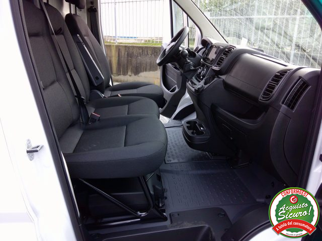 PEUGEOT Boxer usata, con Bluetooth