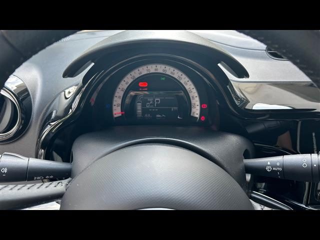 RENAULT Twingo usata 8
