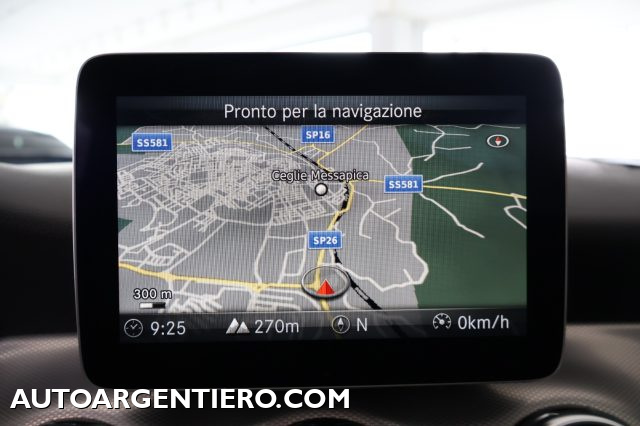 MERCEDES-BENZ GLA 200 usata, con Sedili riscaldati