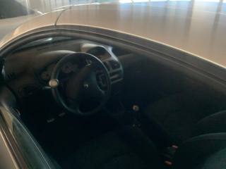 PEUGEOT 307 usata, con Airbag