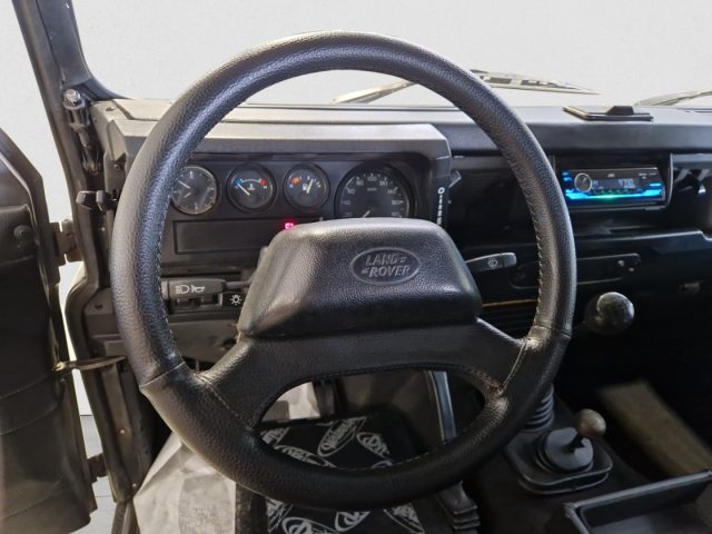 LAND ROVER Defender usata 11