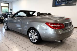 MERCEDES-BENZ E 200 usata, con Chiusura centralizzata
