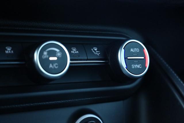 ALFA ROMEO Stelvio usata, con Controllo elettronico della corsia