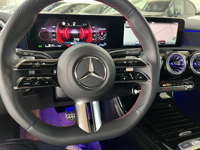 MERCEDES-BENZ A 200 usata, con Chiusura centralizzata