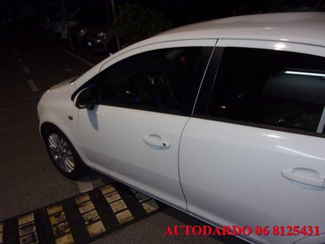 OPEL Corsa usata, con Airbag laterali