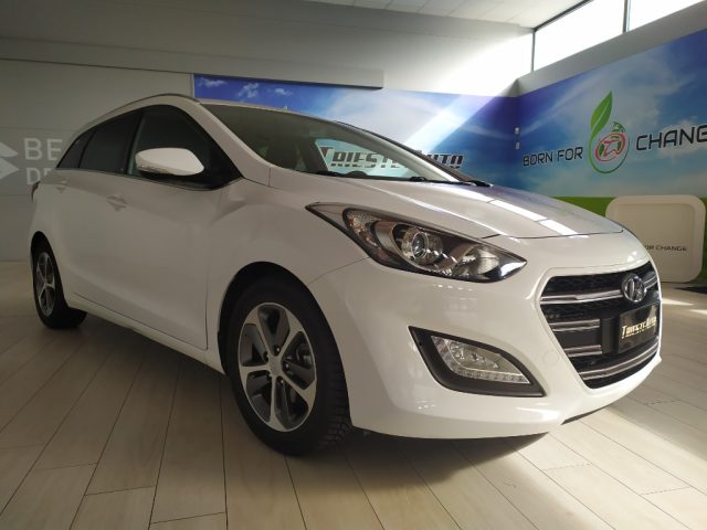 HYUNDAI i30 usata, con Airbag laterali