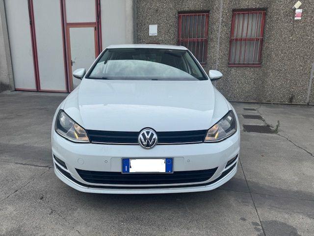 VOLKSWAGEN Golf usata, con Airbag