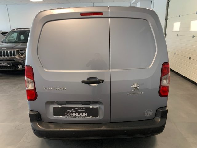 PEUGEOT Partner usata, con Autoradio