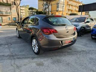 OPEL Astra usata, con Alzacristalli elettrici