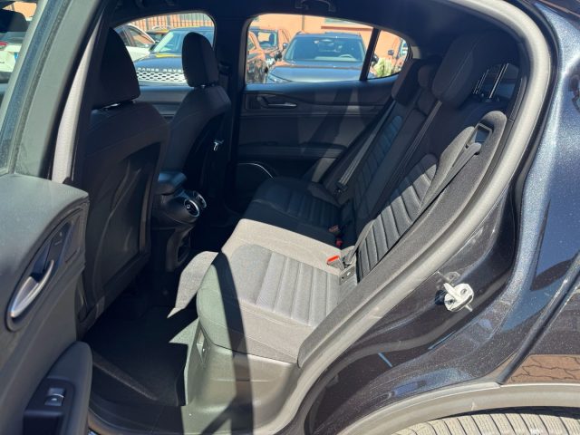 ALFA ROMEO Stelvio usata, con Park Distance Control