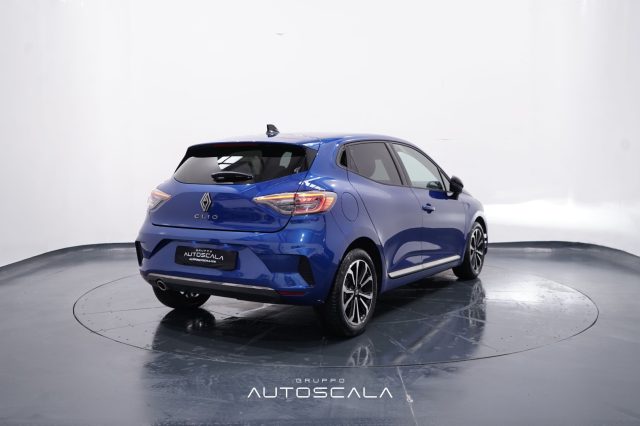 RENAULT Clio usata, con Alzacristalli elettrici
