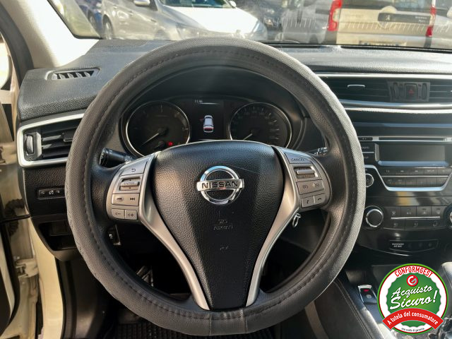 NISSAN Qashqai usata, con Autoradio