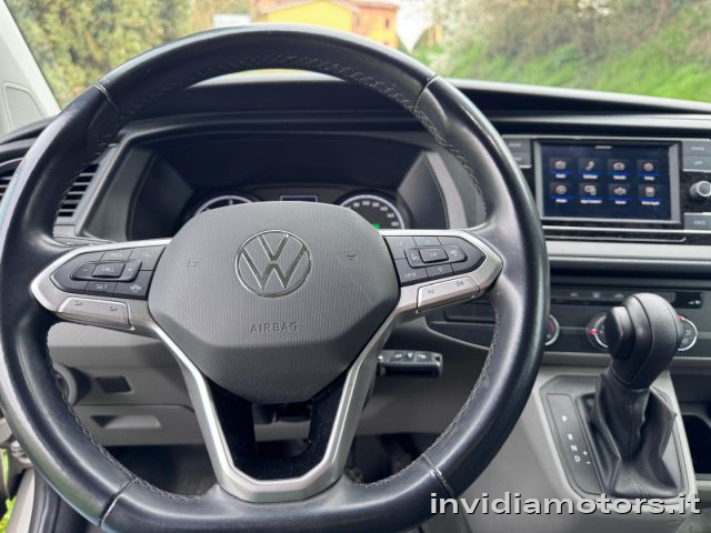VOLKSWAGEN T6.1 usata, con Chiusura centralizzata