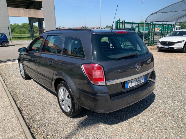 OPEL Astra usata, con Boardcomputer