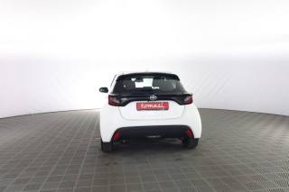 TOYOTA Yaris usata 4