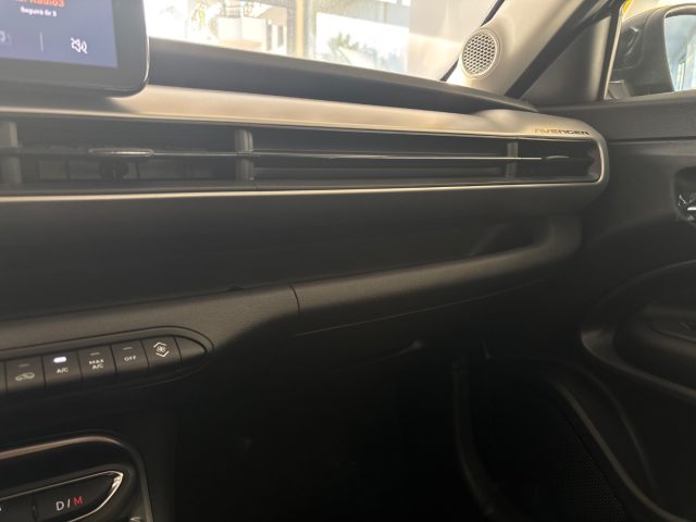 JEEP Avenger usata, con Fari Xenon