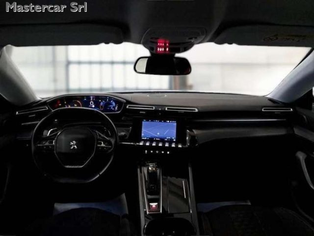 PEUGEOT 508 usata, con Park Distance Control