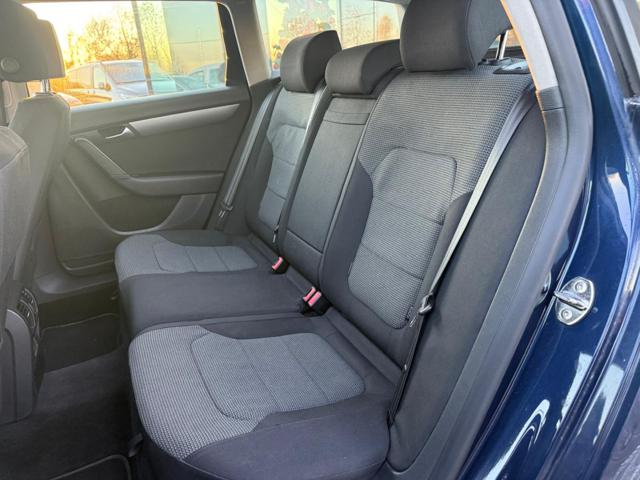 VOLKSWAGEN Passat usata, con Controllo trazione