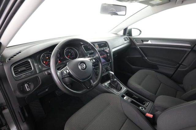 VOLKSWAGEN Golf usata 1
