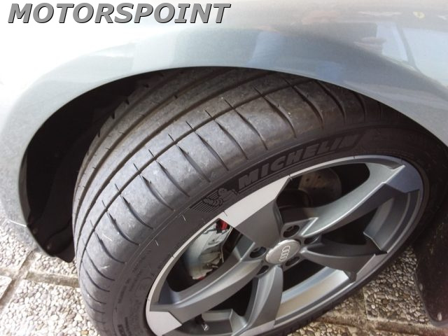 AUDI TT usata, con Fari LED