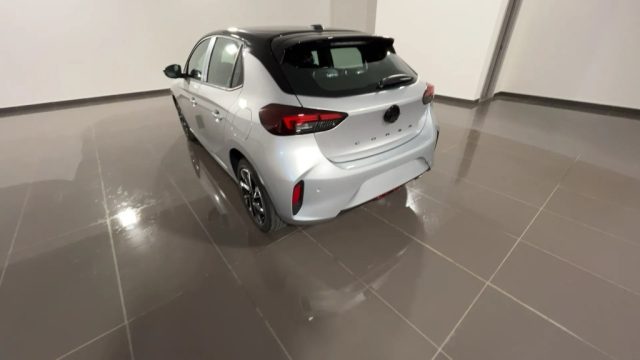 OPEL Corsa usata, con Autoradio