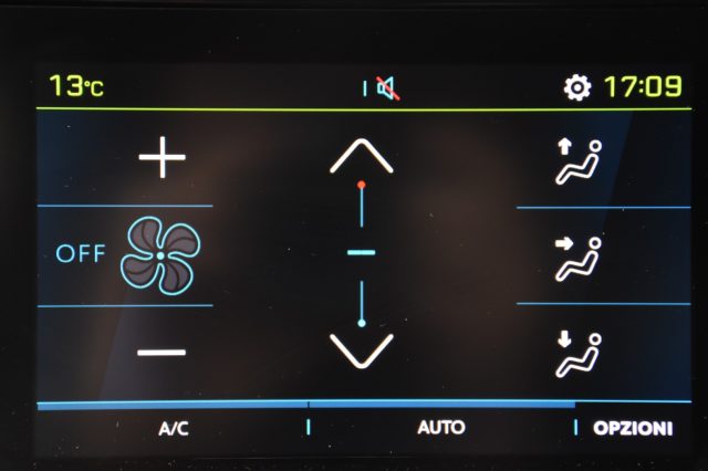 PEUGEOT 208 usata, con Fari LED