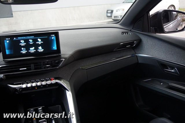 PEUGEOT 3008 usata, con Cruise Control