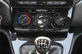 LANCIA Ypsilon usata, con Autoradio digitale