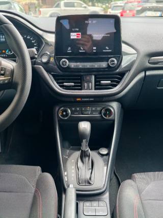 FORD Fiesta usata, con Controllo automatico clima