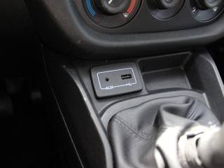 FIAT Doblo usata, con Bluetooth
