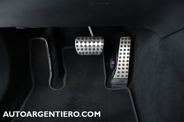 MERCEDES-BENZ GLC 300 usata, con Park Distance Control
