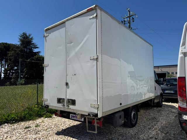 IVECO Daily usata, con Climatizzatore